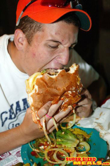  Pa. man defeats 15lb Dennys Burger